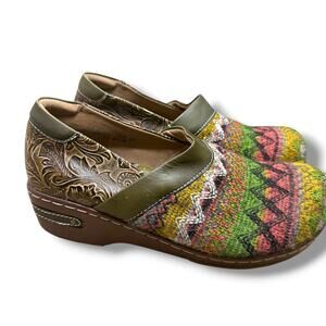 Spring Step L'ARTISTE Zagabank Colorful Woven Embossed Floral Leather Clogs